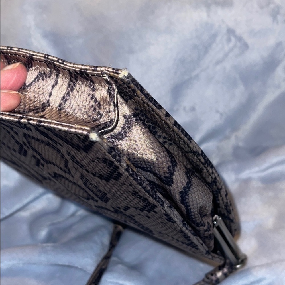 Enzo Angiolini Brown Snakeskin Print MicrofiberBag - Picture 8 of 15